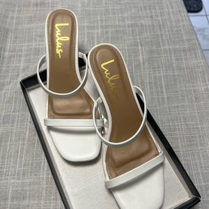 BRAND NEW w Box Tyrian White High Heel Slide Sandals
